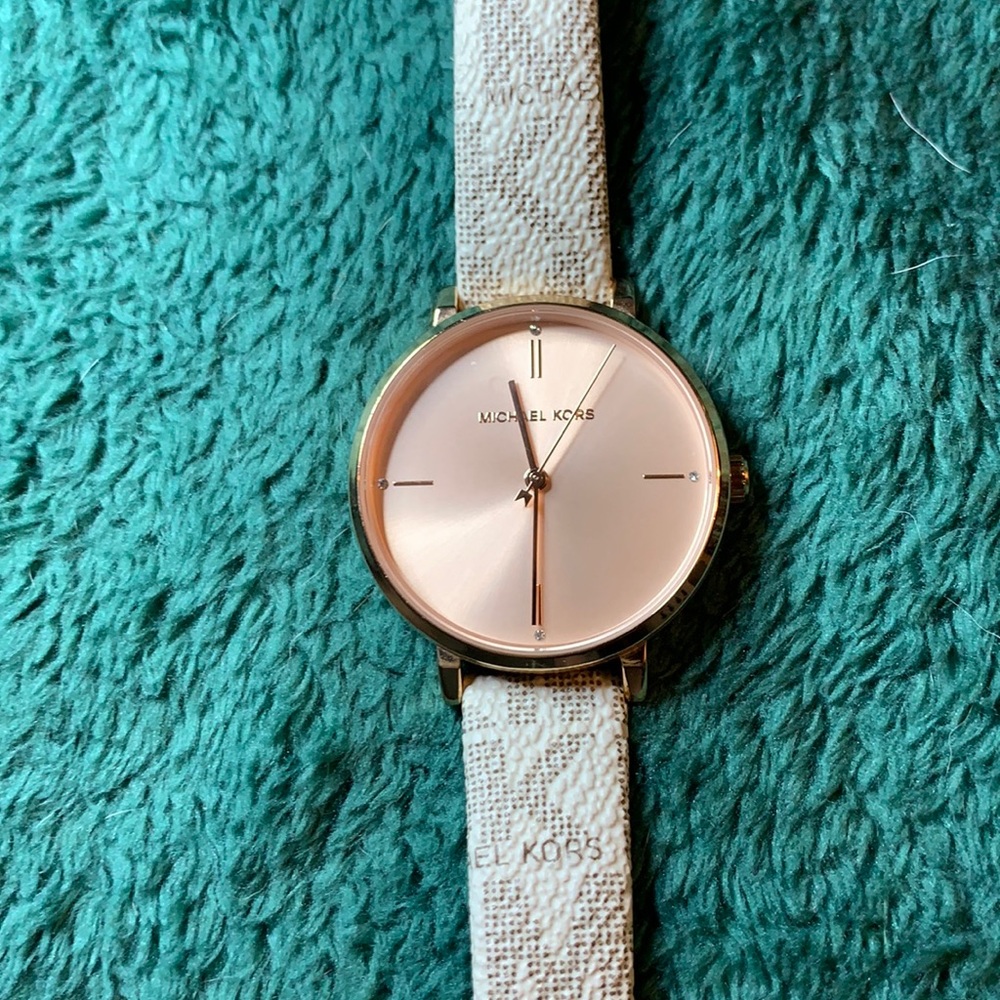 Micheal Kors watch